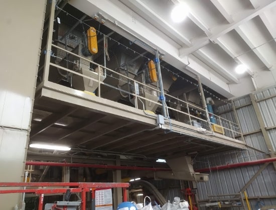 Mezzanine guardrail system | fall protection