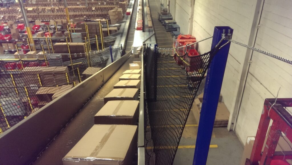 Conveyor netting with elevation change | Safety Netting