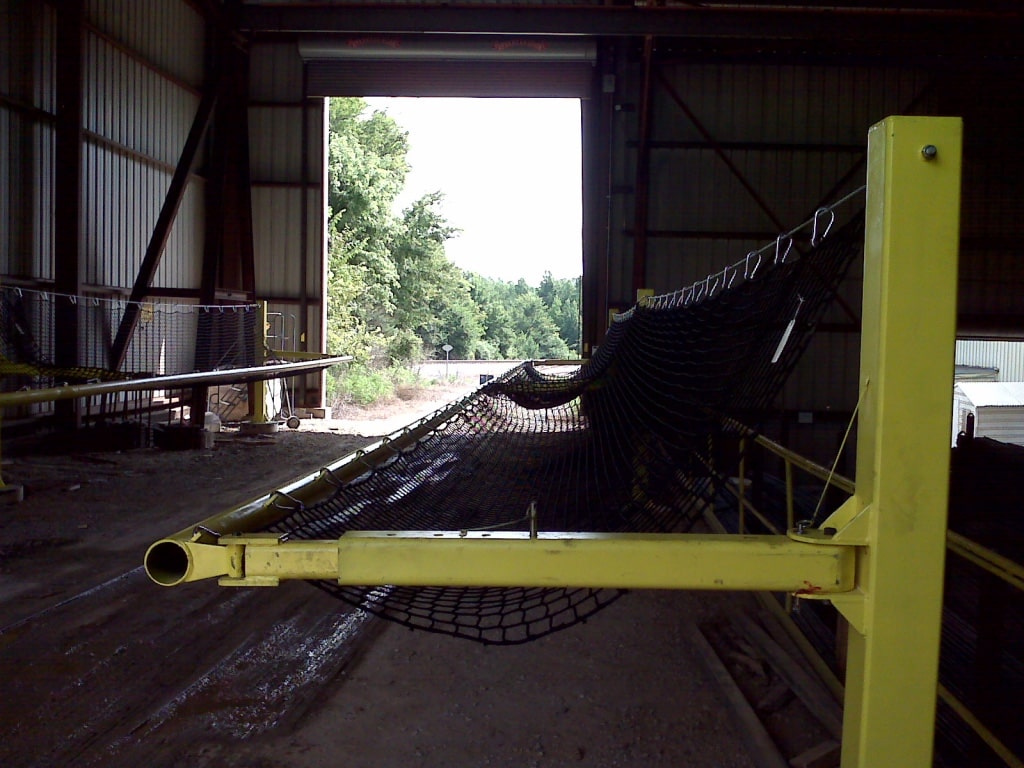 Pivoting Truck Netting System - masthead