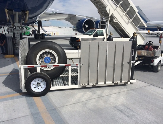 Aircraft Wheel and Brake Service Cart Deployed at an American Airport