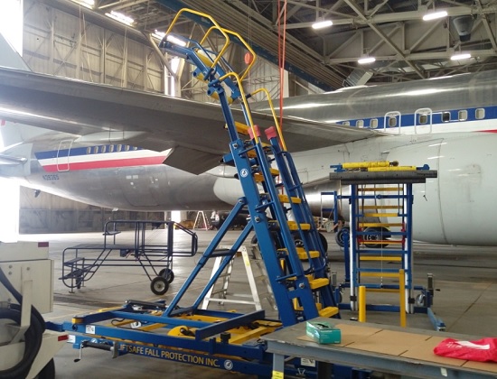 Aviation Maintenance Stands for Engine and Landing Gear Access