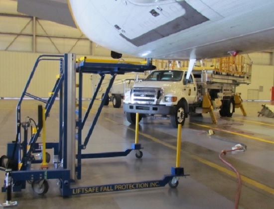 Cargo Access Stand in hangar