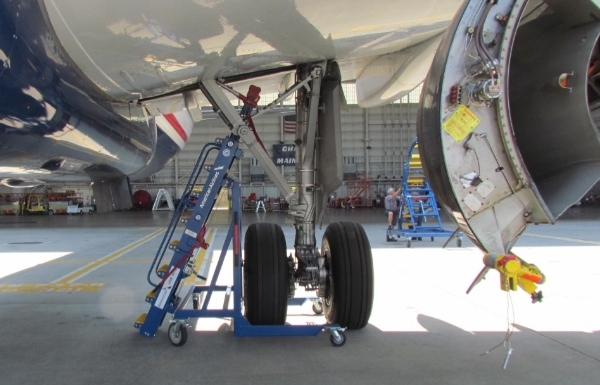 Landing gear maintenance stand in use at American Airlines