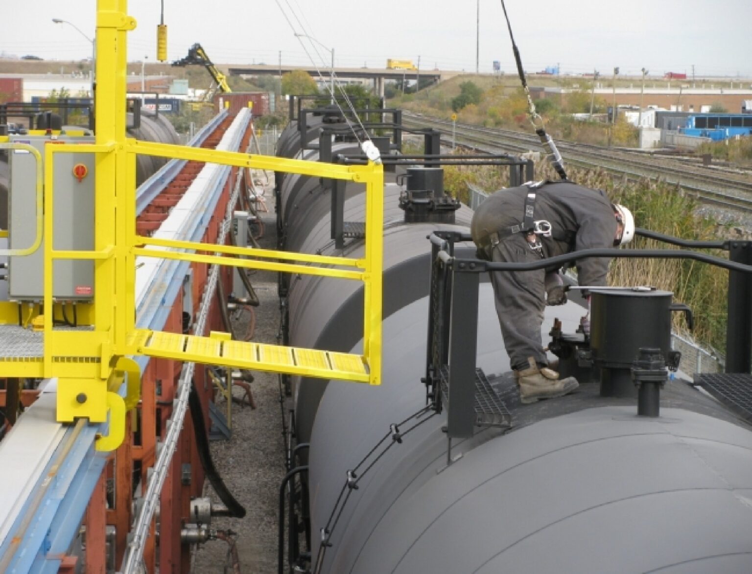 Pick Module Fall Protection Rigid Rail Fall Arrest Systems | Canada | Liftsafe Fall Protection