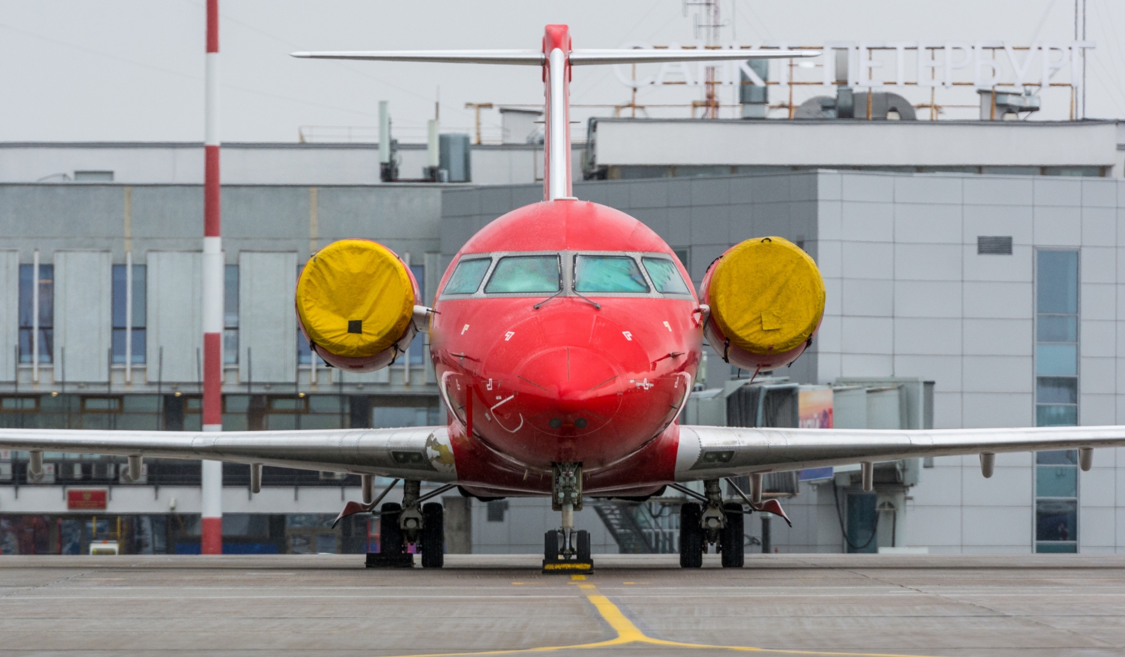 CRJ 100 aircraft