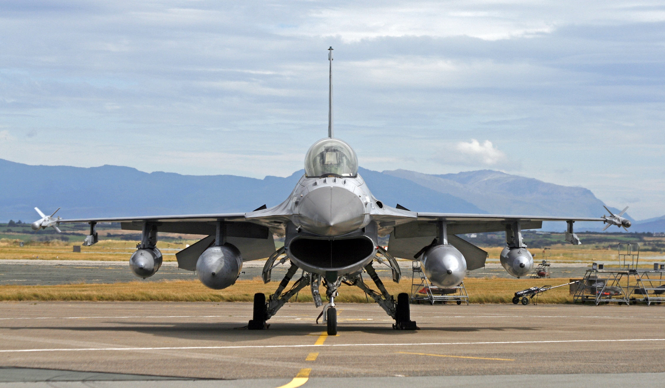 F16 aircraft