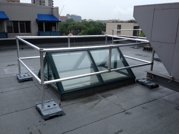 img-Gargoyle-Skylight-Guardrail-01