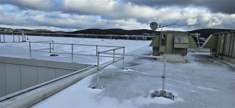 Custom Rooftop Guardrail (18)