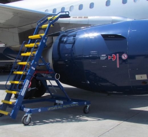 img-Engine Access Stand built for American Airlines-01 Engine Access Stand built for American Airlines